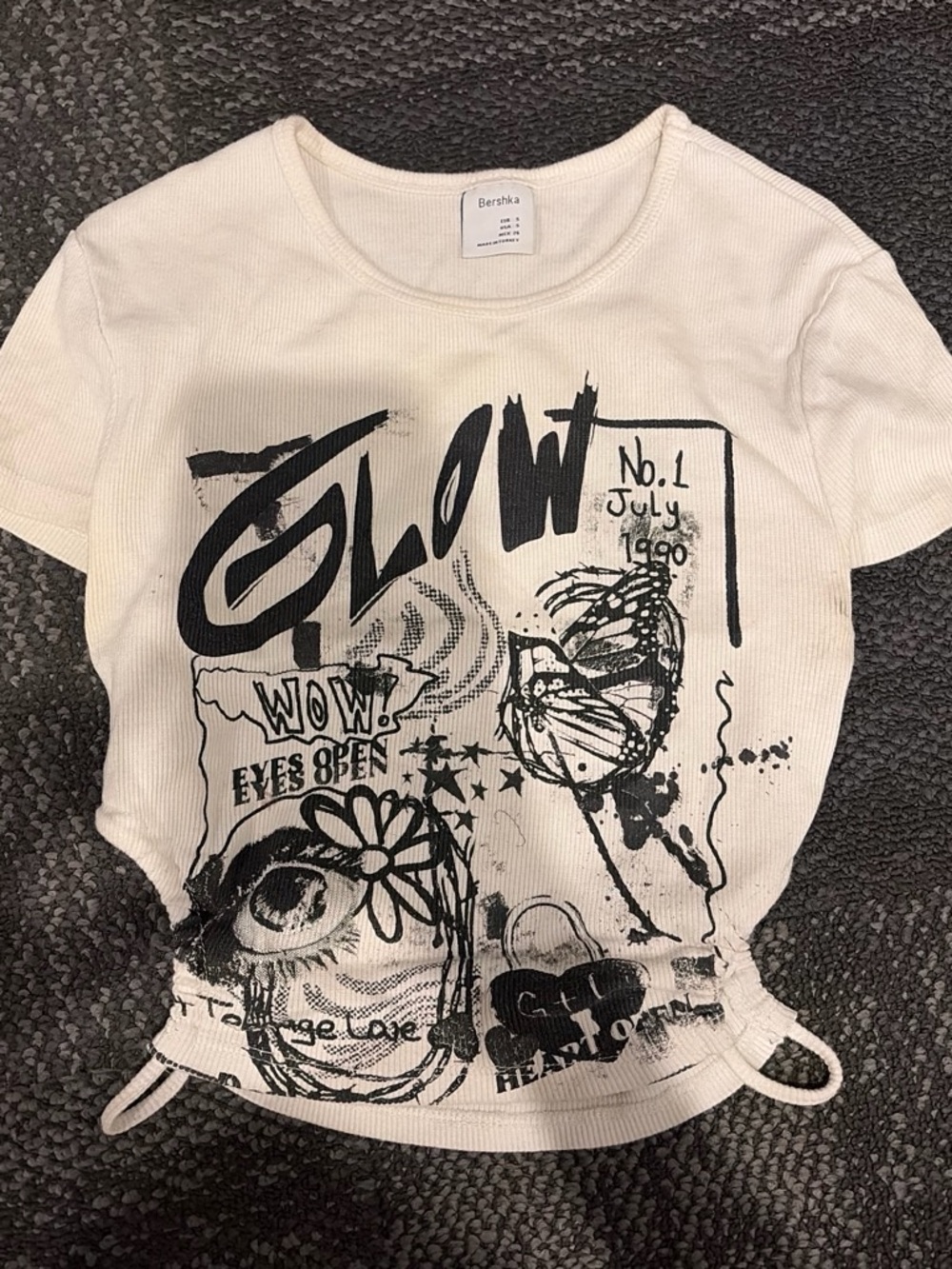Bershka White Graphic Short-Sleeve Kids Tee with Tie Hem